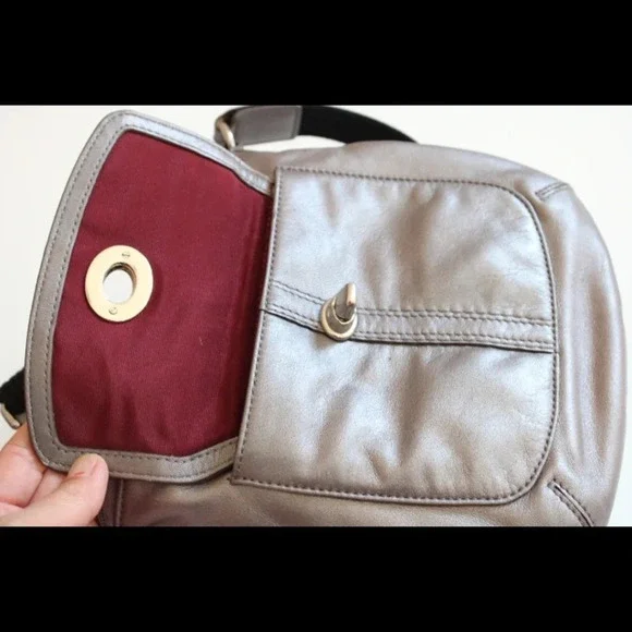 Coach cross body bag - Picture 4 of 13